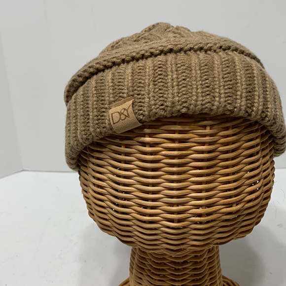 Tan winter hat D&Y ponyflo or snood NEW - Picture 10 of 13